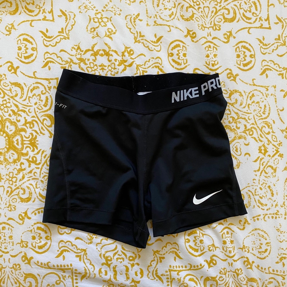 Nike pro spandex